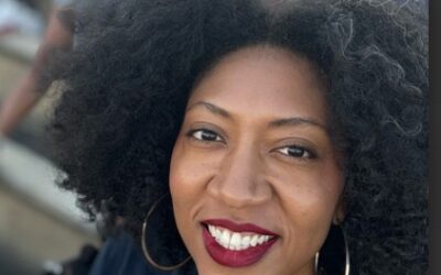 Amy Henley – In The Middle